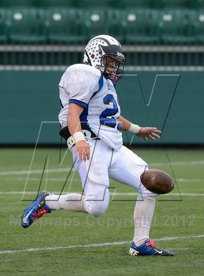 Thumbnail 2 in Haverling vs. Le Roy (Class C Semifinals) photogallery.