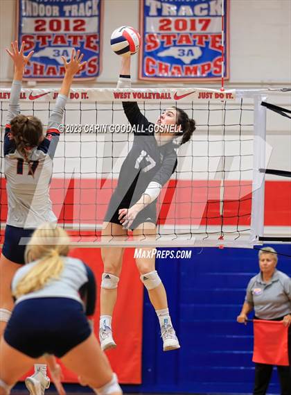 Thumbnail 2 in Carrboro @ West Carteret (NCHSAA 3A Round 3) photogallery.