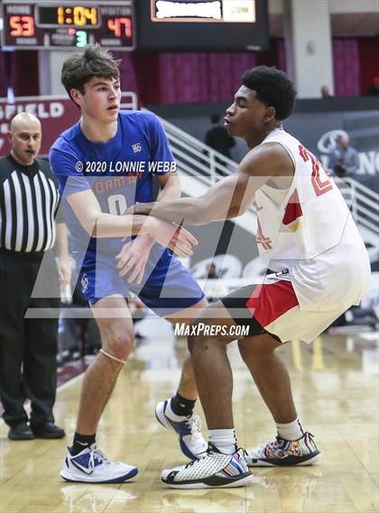 Thumbnail 2 in Bishop Gorman vs. Oak Hill Academy (Spalding Hoophall Classic) photogallery.