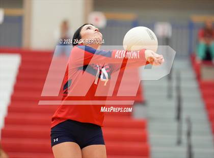 Thumbnail 2 in Duchesne @ Altamont photogallery.
