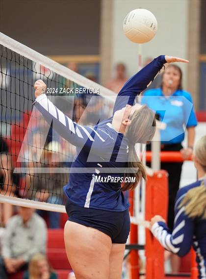 Thumbnail 3 in Duchesne @ Altamont photogallery.