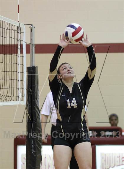 Thumbnail 2 in Mineral Wells vs Fossil Ridge (EMS-ISD Tournament) photogallery.