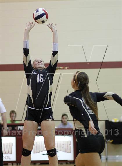 Thumbnail 1 in Mineral Wells vs Fossil Ridge (EMS-ISD Tournament) photogallery.