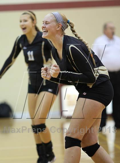 Thumbnail 3 in Mineral Wells vs Fossil Ridge (EMS-ISD Tournament) photogallery.