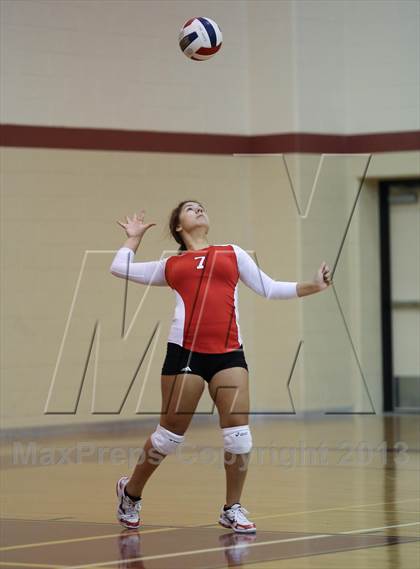 Thumbnail 3 in Mineral Wells vs Fossil Ridge (EMS-ISD Tournament) photogallery.