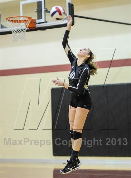 Thumbnail 1 in Mineral Wells vs Fossil Ridge (EMS-ISD Tournament) photogallery.