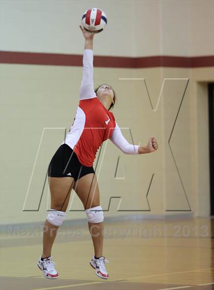 Thumbnail 1 in Mineral Wells vs Fossil Ridge (EMS-ISD Tournament) photogallery.