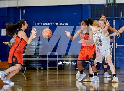 Thumbnail 1 in Ponderosa vs. Roseville (Jan Vitell Tournament) photogallery.