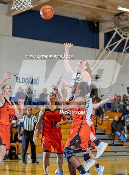 Thumbnail 3 in Ponderosa vs. Roseville (Jan Vitell Tournament) photogallery.