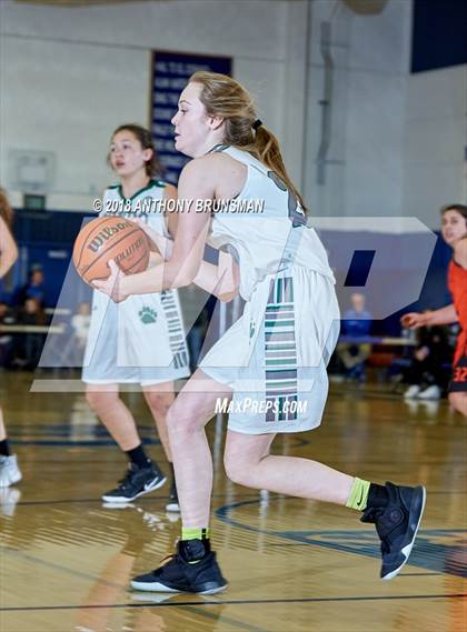 Thumbnail 3 in Ponderosa vs. Roseville (Jan Vitell Tournament) photogallery.