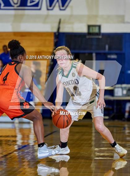 Thumbnail 3 in Ponderosa vs. Roseville (Jan Vitell Tournament) photogallery.