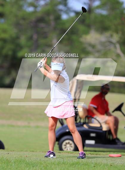 Thumbnail 2 in Star Hill Coastal 3A Match photogallery.