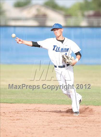 Thumbnail 3 in Frontier vs. Tulare Union (CIF CS D2 Playoffs) photogallery.