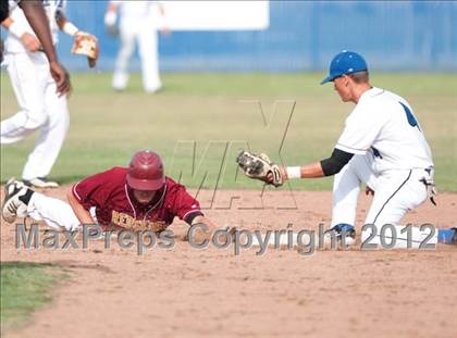 Thumbnail 2 in Frontier vs. Tulare Union (CIF CS D2 Playoffs) photogallery.