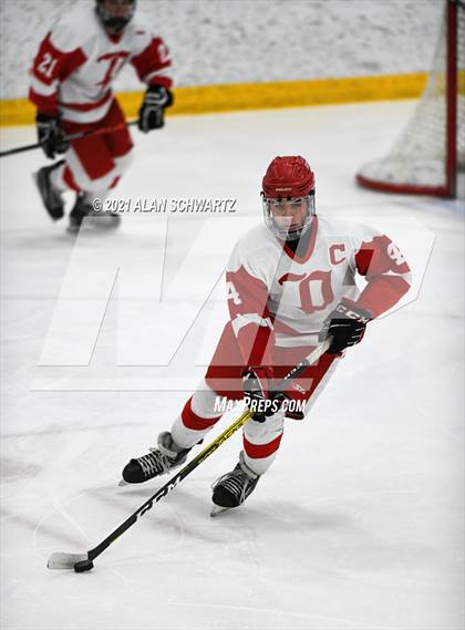 Thumbnail 2 in Churchville-Chili @ Penfield (Section 5 Class B Sectional Final) photogallery.