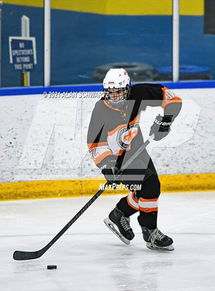 Thumbnail 1 in Churchville-Chili @ Penfield (Section 5 Class B Sectional Final) photogallery.