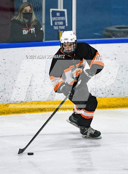 Thumbnail 3 in Churchville-Chili @ Penfield (Section 5 Class B Sectional Final) photogallery.