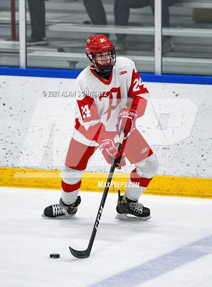 Thumbnail 3 in Churchville-Chili @ Penfield (Section 5 Class B Sectional Final) photogallery.