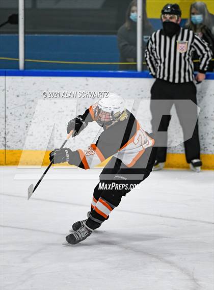 Thumbnail 1 in Churchville-Chili @ Penfield (Section 5 Class B Sectional Final) photogallery.