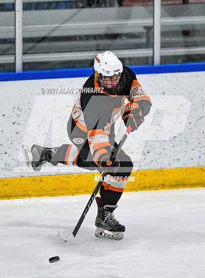 Thumbnail 2 in Churchville-Chili @ Penfield (Section 5 Class B Sectional Final) photogallery.