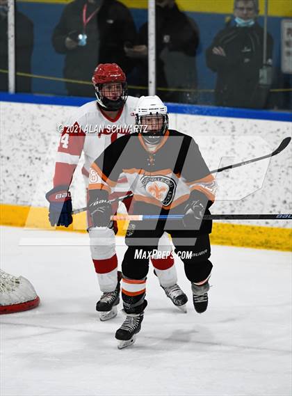 Thumbnail 2 in Churchville-Chili @ Penfield (Section 5 Class B Sectional Final) photogallery.