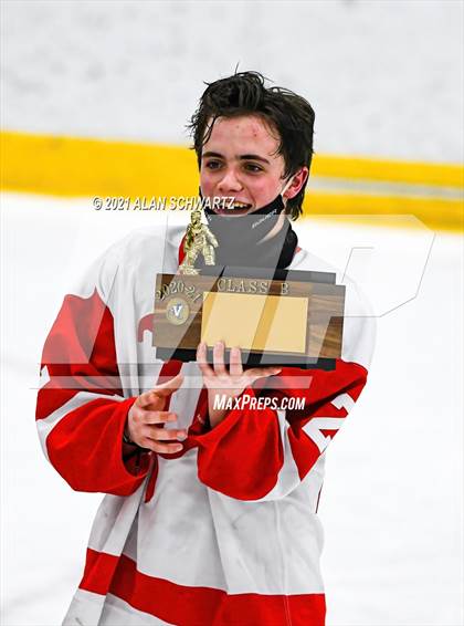 Thumbnail 2 in Churchville-Chili @ Penfield (Section 5 Class B Sectional Final) photogallery.