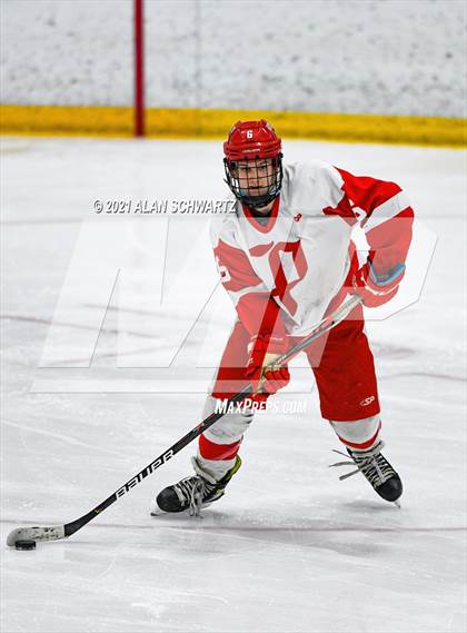 Thumbnail 3 in Churchville-Chili @ Penfield (Section 5 Class B Sectional Final) photogallery.