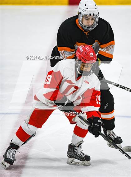 Thumbnail 2 in Churchville-Chili @ Penfield (Section 5 Class B Sectional Final) photogallery.