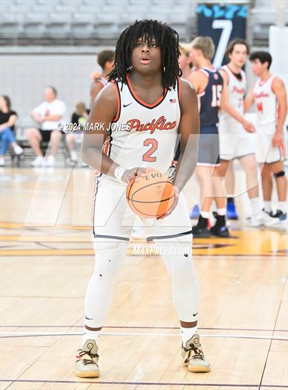Thumbnail 1 in Springville vs. Pacifica Christian/Orange County (Section 7) photogallery.