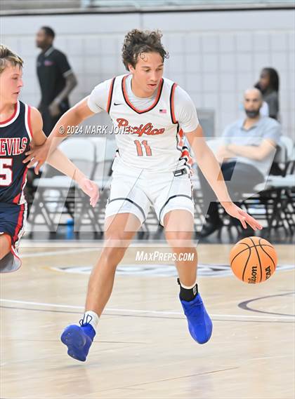 Thumbnail 3 in Springville vs. Pacifica Christian/Orange County (Section 7) photogallery.