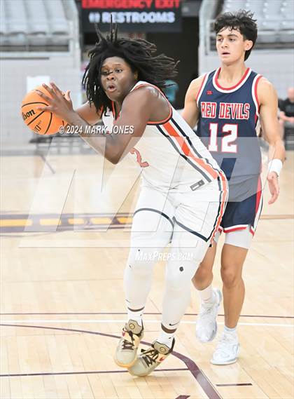Thumbnail 2 in Springville vs. Pacifica Christian/Orange County (Section 7) photogallery.