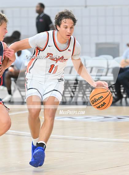 Thumbnail 2 in Springville vs. Pacifica Christian/Orange County (Section 7) photogallery.