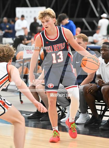 Thumbnail 1 in Springville vs. Pacifica Christian/Orange County (Section 7) photogallery.