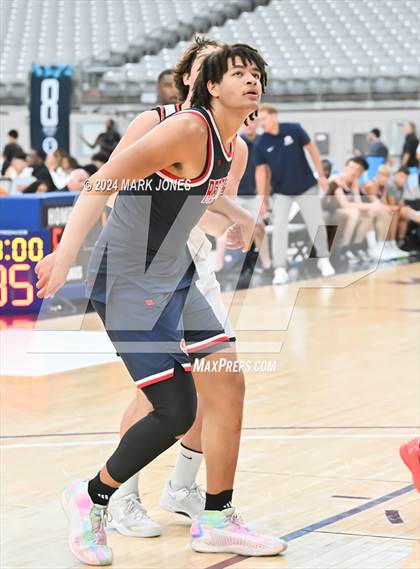 Thumbnail 2 in Springville vs. Pacifica Christian/Orange County (Section 7) photogallery.