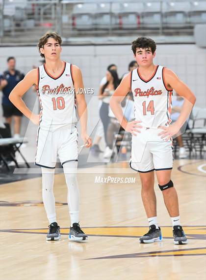 Thumbnail 1 in Springville vs. Pacifica Christian/Orange County (Section 7) photogallery.