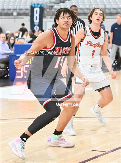Thumbnail 3 in Springville vs. Pacifica Christian/Orange County (Section 7) photogallery.