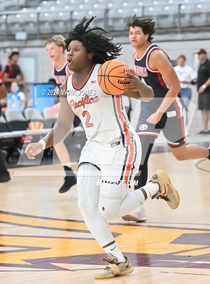 Thumbnail 2 in Springville vs. Pacifica Christian/Orange County (Section 7) photogallery.