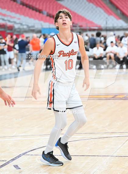 Thumbnail 3 in Springville vs. Pacifica Christian/Orange County (Section 7) photogallery.