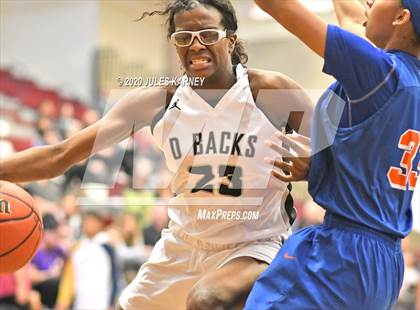 Thumbnail 3 in Desert Oasis vs Bishop Gorman (NIAA 4A Semifinal) photogallery.