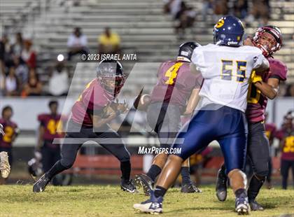 Thumbnail 2 in Douglas Byrd vs. Goldsboro (Jamboree) photogallery.