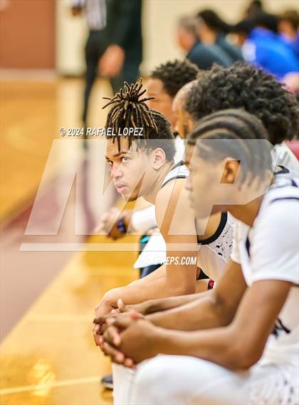 Thumbnail 2 in Randle vs. Hebron (McDonald's Texas Invitational) photogallery.