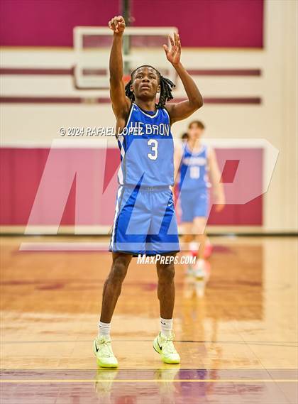 Thumbnail 1 in Randle vs. Hebron (McDonald's Texas Invitational) photogallery.