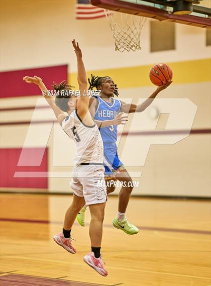 Thumbnail 2 in Randle vs. Hebron (McDonald's Texas Invitational) photogallery.