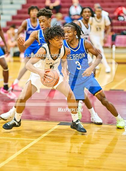 Thumbnail 1 in Randle vs. Hebron (McDonald's Texas Invitational) photogallery.