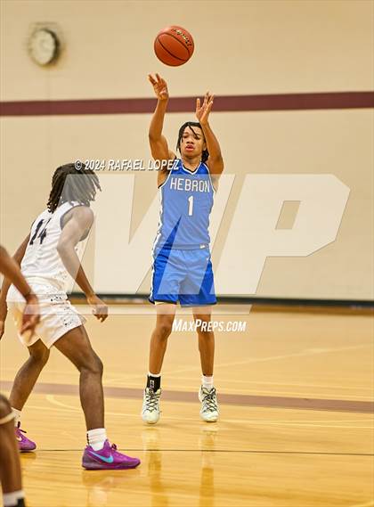 Thumbnail 2 in Randle vs. Hebron (McDonald's Texas Invitational) photogallery.