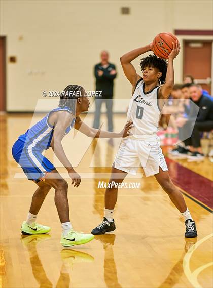 Thumbnail 2 in Randle vs. Hebron (McDonald's Texas Invitational) photogallery.