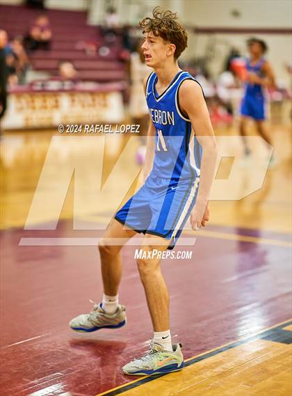 Thumbnail 1 in Randle vs. Hebron (McDonald's Texas Invitational) photogallery.