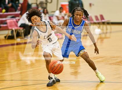 Thumbnail 3 in Randle vs. Hebron (McDonald's Texas Invitational) photogallery.