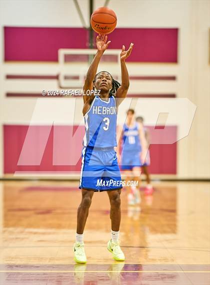 Thumbnail 3 in Randle vs. Hebron (McDonald's Texas Invitational) photogallery.