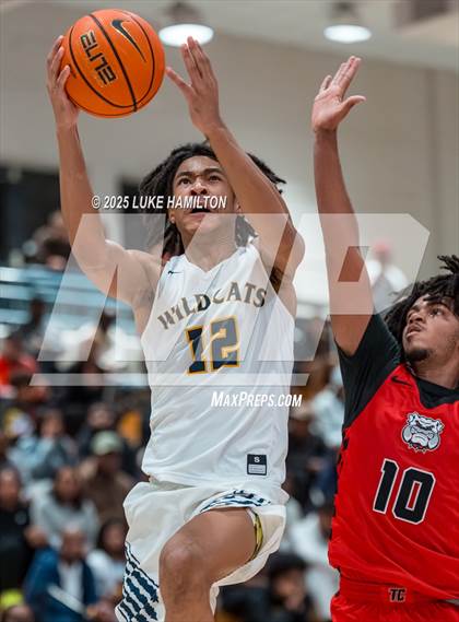 Thumbnail 2 in Tri-Cities vs. Wheeler photogallery.